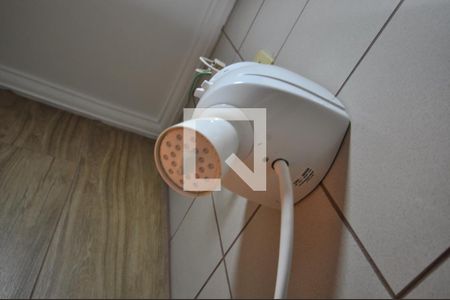 Banheiro de casa para alugar com 1 quarto, 42m² em Vila Nova Galvão, São Paulo