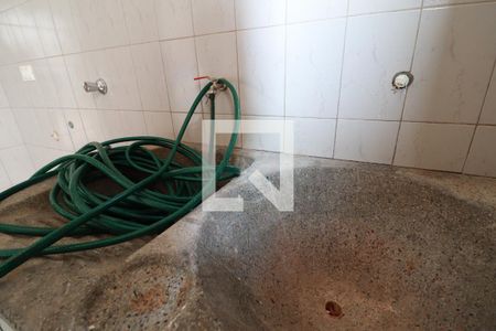 Casa para alugar com 268m², 8 quartos e 2 vagasLavanderia