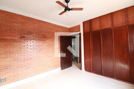 Casa para alugar com 268m², 8 quartos e 2 vagasQuarto 6