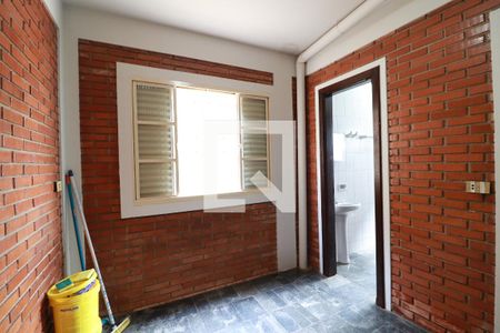 Casa para alugar com 268m², 8 quartos e 2 vagasQuarto de Serviço