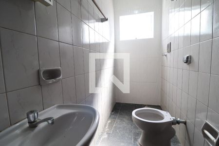 Casa para alugar com 268m², 8 quartos e 2 vagasBanheiro de serviço