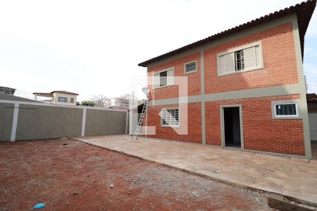 Casa para alugar com 268m², 8 quartos e 2 vagasQuintal