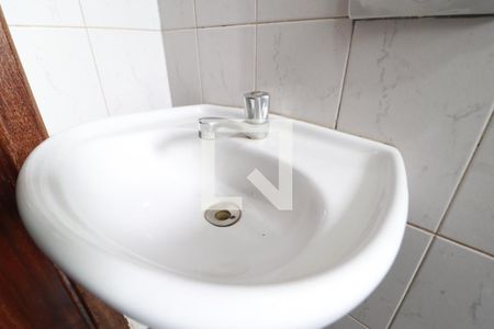 Casa para alugar com 268m², 8 quartos e 2 vagasBanheiro de serviço