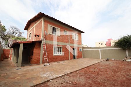 Casa para alugar com 268m², 8 quartos e 2 vagasQuintal