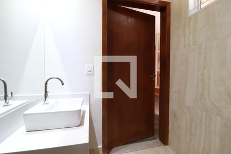 Casa para alugar com 268m², 8 quartos e 2 vagasLavabo