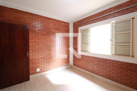 Casa para alugar com 268m², 8 quartos e 2 vagasQuarto 5