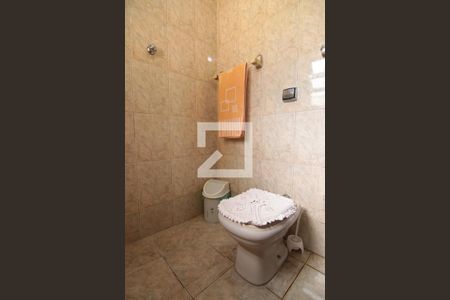 Casa à venda com 324m², 6 quartos e 1 vagaBanheiro 3