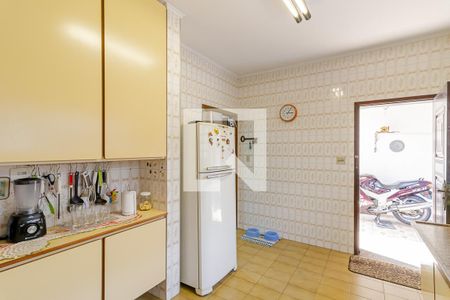 Casa à venda com 180m², 3 quartos e 2 vagasCozinha