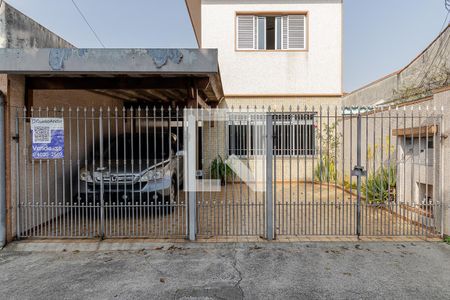 Casa à venda com 180m², 3 quartos e 2 vagasFachada