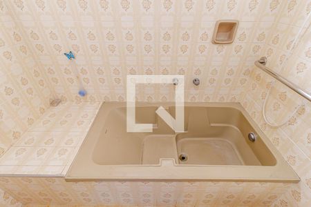 Casa à venda com 180m², 3 quartos e 2 vagasBanheiro da Suíte 1