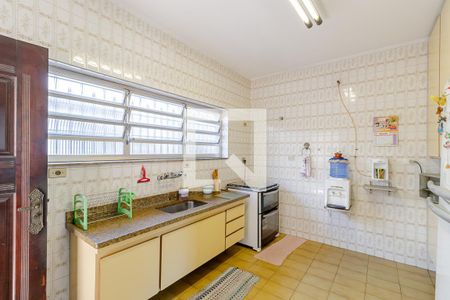 Casa à venda com 180m², 3 quartos e 2 vagasCozinha