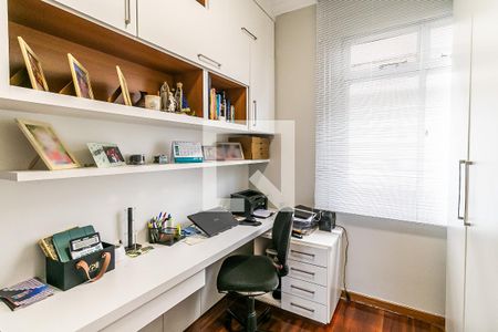 Escritório de apartamento à venda com 4 quartos, 166m² em Santa Rosa, Belo Horizonte