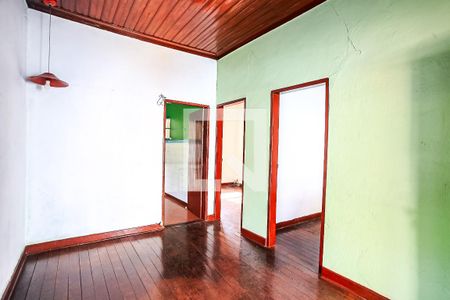 Sala de casa à venda com 3 quartos, 400m² em Vila Progredior, São Paulo