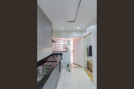 Casa à venda com 70m², 3 quartos e 2 vagas Casa à venda com 70m², 3 quartos e 2 vagasCozinha