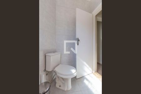 Casa à venda com 70m², 3 quartos e 2 vagas Casa à venda com 70m², 3 quartos e 2 vagasBanheiro