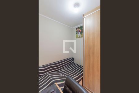 Quarto  de casa à venda com 3 quartos, 70m² em Vila Domitila, São Paulo