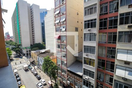 Vista do Sala/Quarto de kitnet/studio para alugar com 1 quarto, 23m² em Centro, Rio de Janeiro