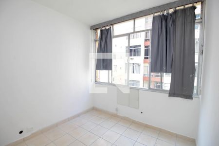 Sala/Quarto de kitnet/studio para alugar com 1 quarto, 23m² em Centro, Rio de Janeiro