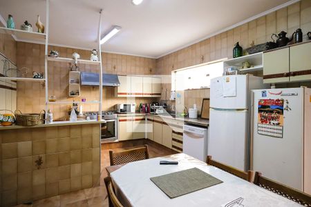 Casa à venda com 300m², 3 quartos e 3 vagasCozinha