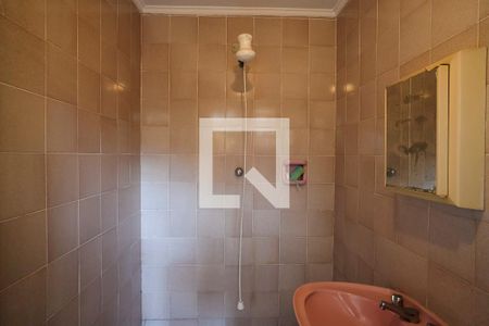 Casa à venda com 300m², 3 quartos e 3 vagasBanheiro Área de Serviço