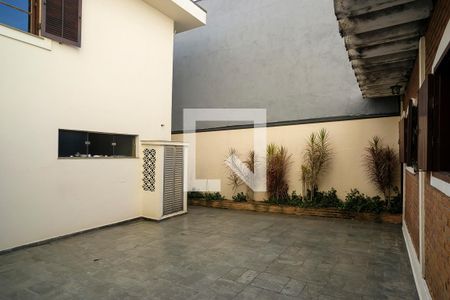 Casa à venda com 300m², 3 quartos e 3 vagasQuintal