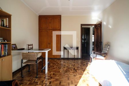 Casa à venda com 300m², 3 quartos e 3 vagasQuarto 2