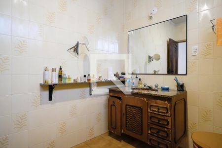 Casa à venda com 300m², 3 quartos e 3 vagasBanheiro da Suíte