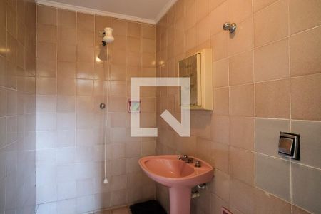 Casa à venda com 300m², 3 quartos e 3 vagasBanheiro Área de Serviço