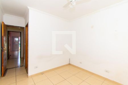 Suíte 1 de casa para alugar com 2 quartos, 59m² em Jardim Santa Teresinha, São Paulo