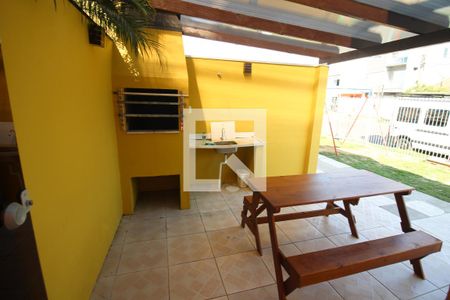 Casa de condomínio à venda com 137m², 3 quartos e 2 vagasÁrea comum - Churrasqueira