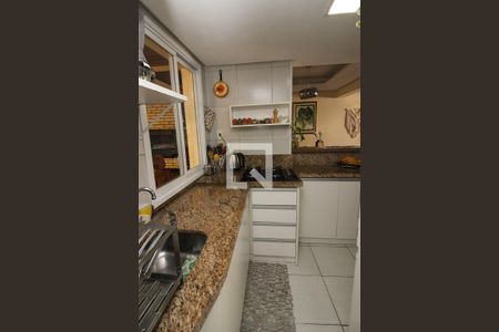 Casa de condomínio à venda com 137m², 3 quartos e 2 vagasCozinha