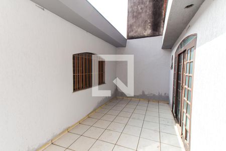 Casa à venda com 280m², 3 quartos e 3 vagasQuintal