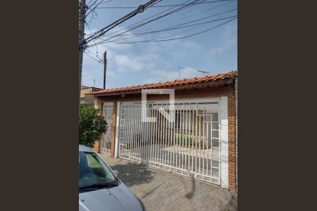 Casa à venda com 280m², 3 quartos e 3 vagasFachada