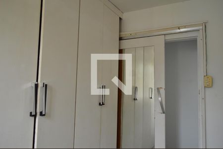 Quarto 1 de apartamento para alugar com 2 quartos, 48m² em Curicica, Rio de Janeiro