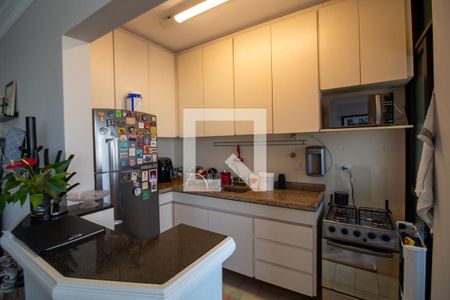 Apartamento à venda com 150m², 2 quartos e 2 vagasCozinha