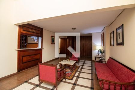 Apartamento à venda com 150m², 2 quartos e 2 vagasHall social