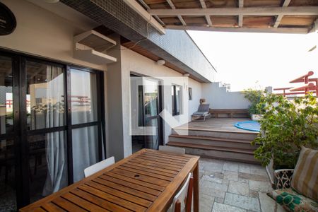 Apartamento à venda com 150m², 2 quartos e 2 vagasChurrasqueira