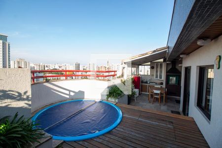 Apartamento à venda com 150m², 2 quartos e 2 vagasPiscina