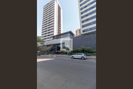 Apartamento para alugar com 69m², 1 quarto e 2 vagas Apartamento para alugar com 69m², 1 quarto e 2 vagasFachada