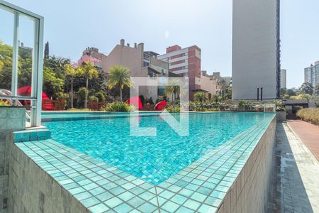 Apartamento para alugar com 69m², 1 quarto e 2 vagas Apartamento para alugar com 69m², 1 quarto e 2 vagasÁrea comum - Piscina