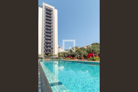 Apartamento para alugar com 69m², 1 quarto e 2 vagas Apartamento para alugar com 69m², 1 quarto e 2 vagasÁrea comum - Piscina