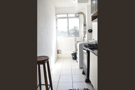Apartamento para alugar com 45m², 2 quartos e sem vagaCozinha e Área de Serviço