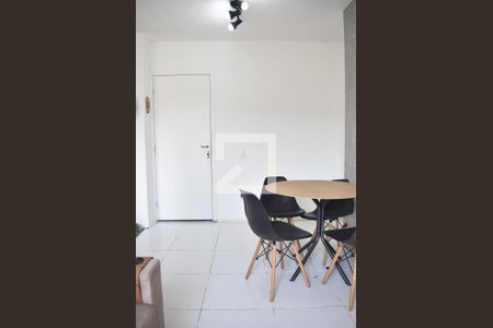 Sala de apartamento para alugar com 2 quartos, 45m² em Campo Grande, Rio de Janeiro