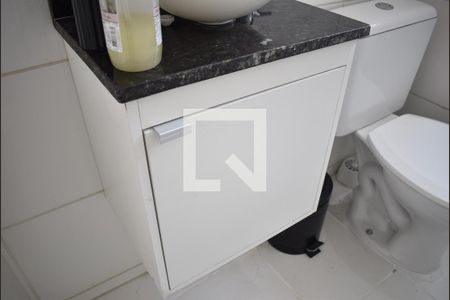 Apartamento para alugar com 45m², 2 quartos e sem vagaBanheiro - Armário