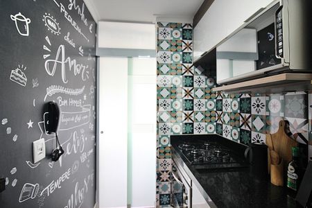 Cozinha de apartamento à venda com 2 quartos, 52m² em Santa Terezinha, São Bernardo do Campo