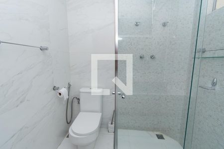 Apartamento à venda com 185m², 3 quartos e 2 vagasBanheiro Social