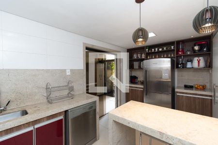 Apartamento à venda com 185m², 3 quartos e 2 vagasCozinha