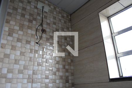 Banheiro de kitnet/studio para alugar com 1 quarto, 40m² em Nova Gerty, São Caetano do Sul