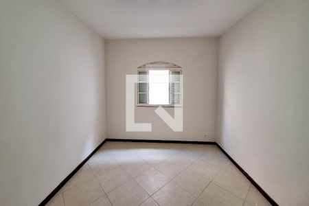 Casa para alugar com 120m², 3 quartos e 3 vagasQuarto 2