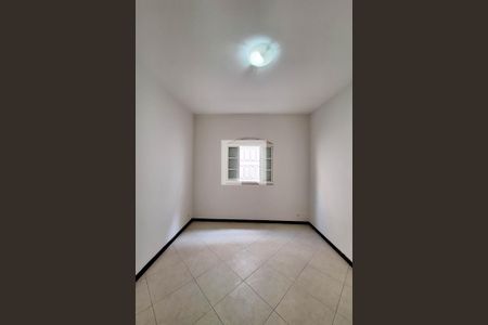 Casa para alugar com 120m², 3 quartos e 3 vagasQuarto 2